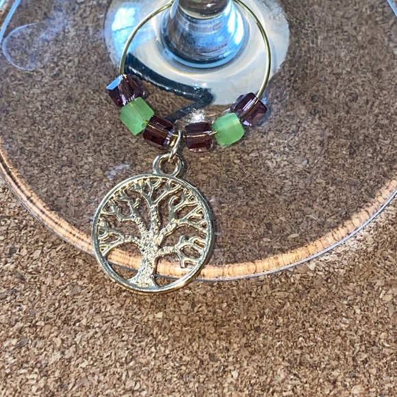 Tree of life wine charm. Brand new never used. - Picture 4 of 4
